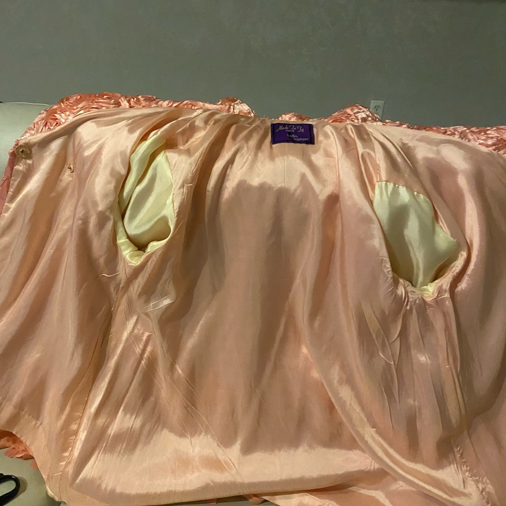 Jacket - Picture 6 of 6